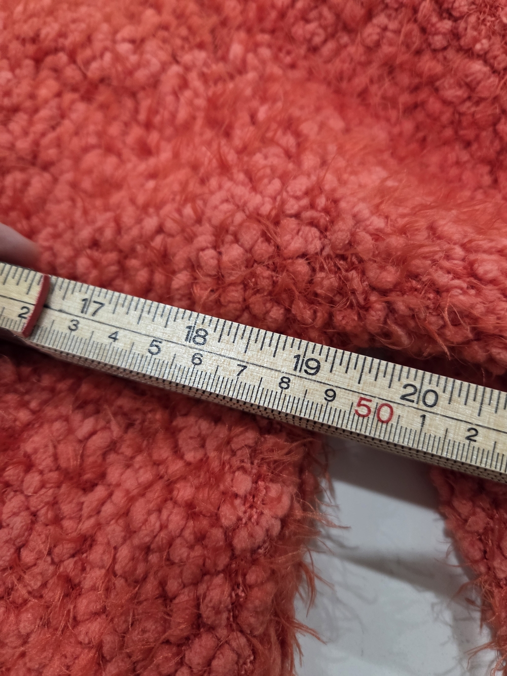 MINKPINK Coral Bouclé Turtleneck Sweater Size Small - Picture 8 of 9